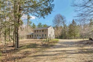 98 Dane Rd, New Boston, NH